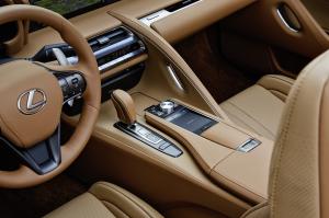Lexus LC500 Convertible 2020 года  (WW)